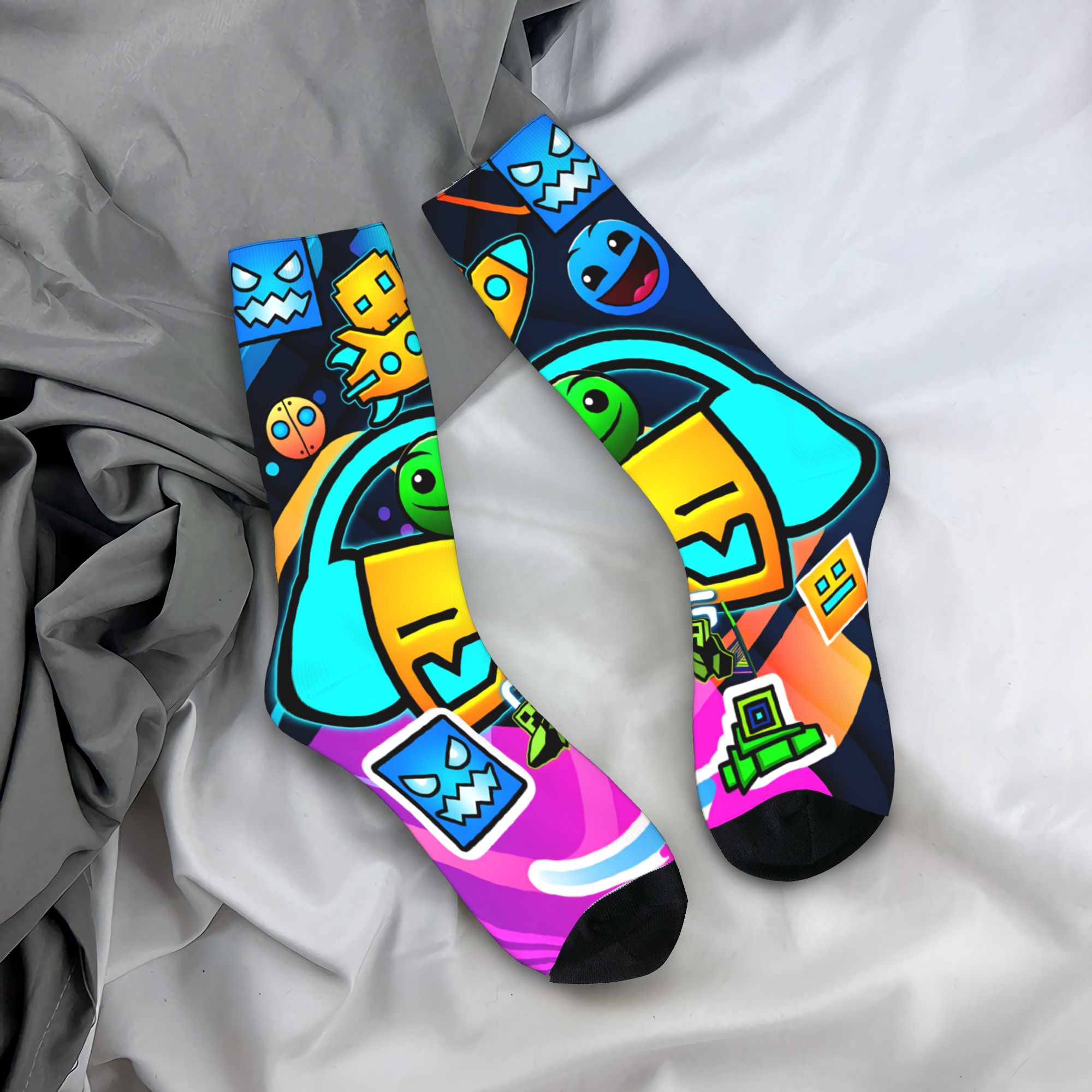 Geometry Gaming Dashed Socks   - Vintage Gaming Accessories review and price